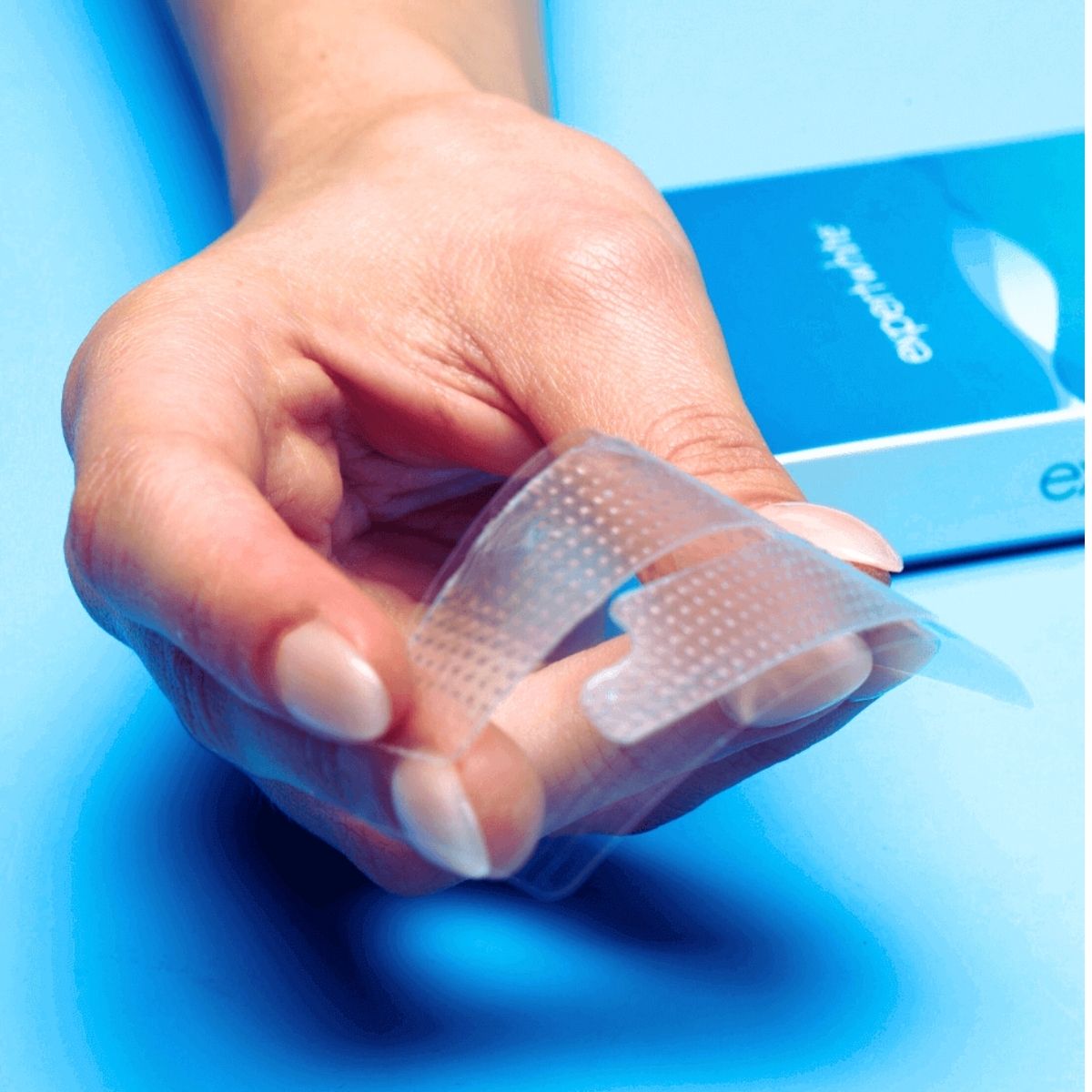 Expertwhite® Instant Glow Whitening Strips